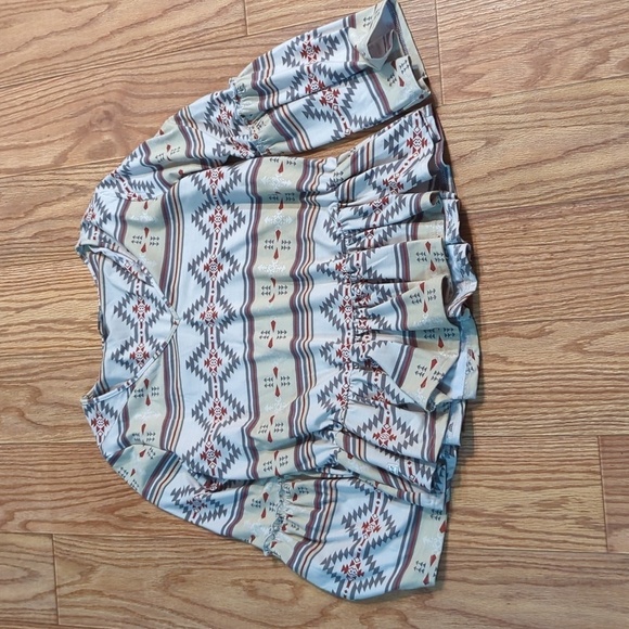 Southwestern pattern peplum shirt size large long bell sleeve ruffle white red - Picture 1 of 2